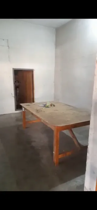 Mesa de madera 1,80x1,10