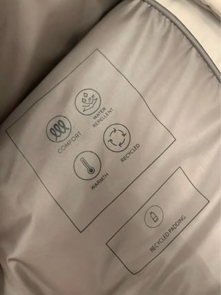 Chaleco plumífero Massimo Dutti beige Talla S