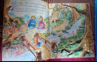 3 libros de cuentos infantiles.