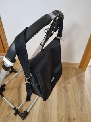Bolso bandolera negro para coche de bebé