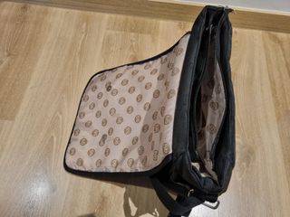 Bolso bandolera negro para coche de bebé