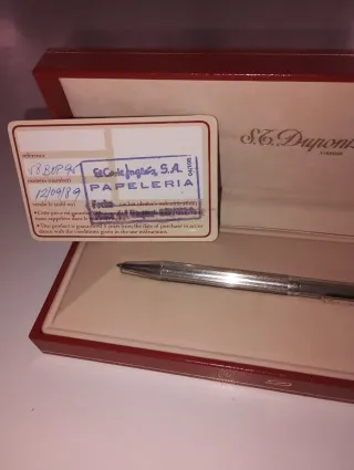 Bolígrafo S.T. Dupont