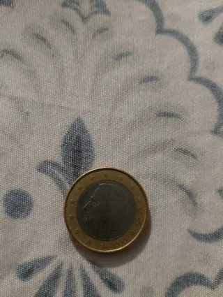 Moneda antigua coleccionable