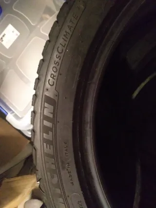 Neumático 215/45 R17 91Y Invierno Michelin Cross