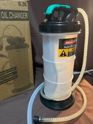 Extractor/cambiador de aceite manual 5,3 L N°:700