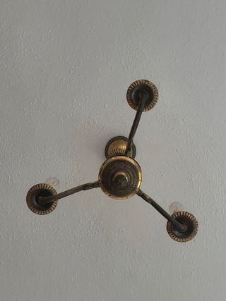 Lámpara de techo metálica