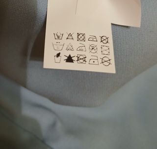 Pantalón de pinzas Zara