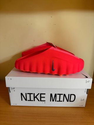 Nike Mind Slide 001 Solar Red Women