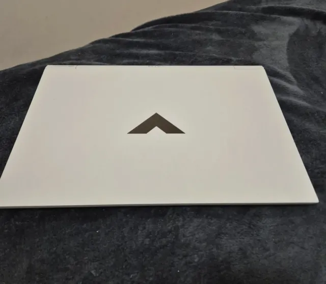 Portátil HP Victus Ryzen 5-5600h,16gb,M2 512gb,W11