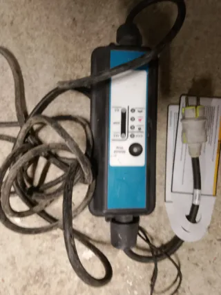 Cargador Batería Renault