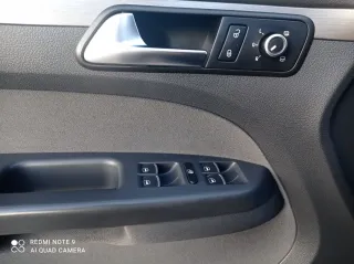 Volkswagen Touran 2013