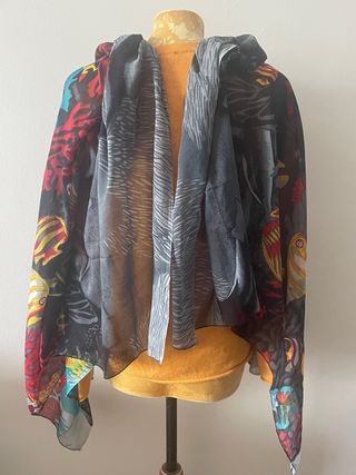 Fular viscosa diseño multicolor