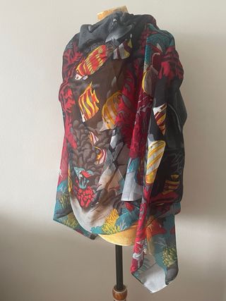 Fular viscosa diseño multicolor