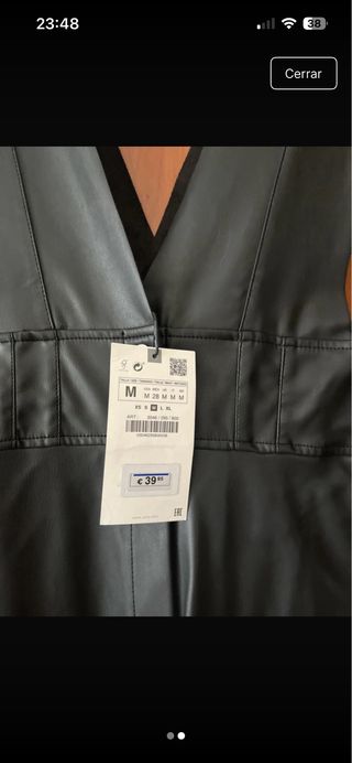 Falda Peto Polipiel Negra Zara