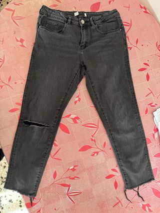 Pantalones rotos talla S Zara mujer woman 36