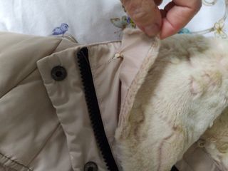 Abrigo acolchado largo mujer crema