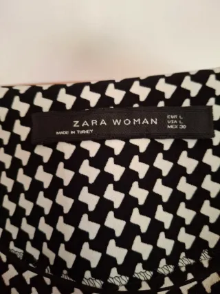 Camisa Zara Estampada Blanco y Negro