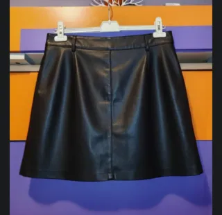 Falda mini polipiel L