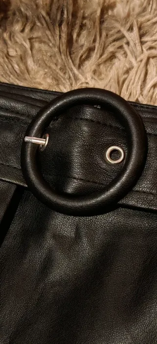 Falda mini polipiel L