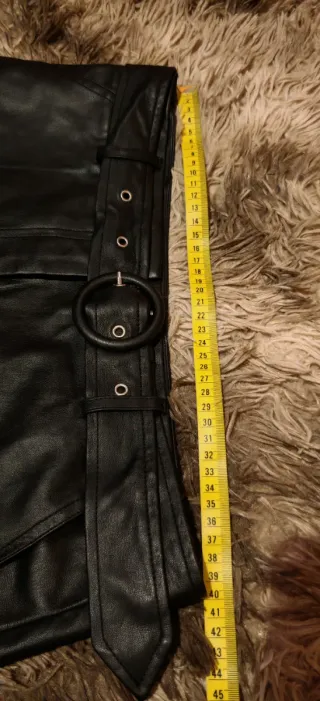 Falda mini polipiel L