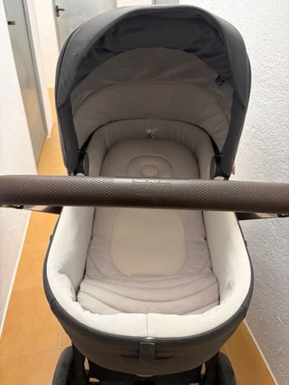 Passeggino Inglesina Aptica, anno 2023