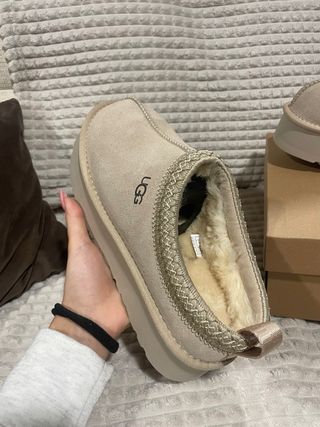 Ugg Tazz II Beige