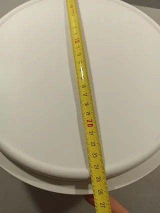 Tupperware + vajilla roja plástico