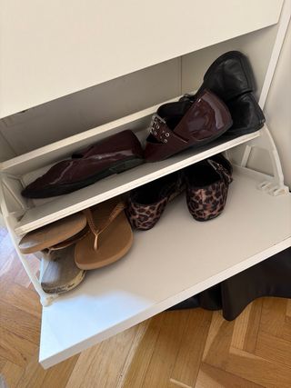 Zapatero blanco de madera