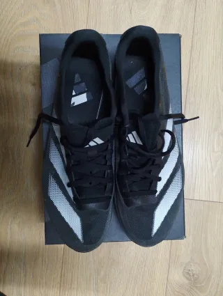 Zapatillas Atletismo Adidas Negras/Plata