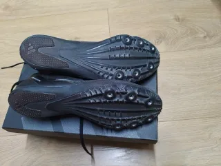 Zapatillas Atletismo Adidas Negras/Plata