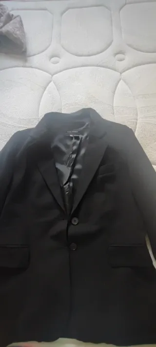 2 americanas (chaquetas) negro y azul