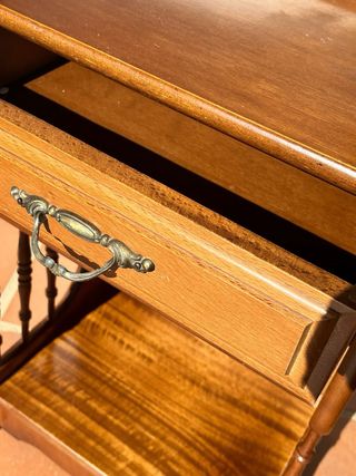 Mesita auxiliar vintage madera