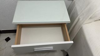 armario,cabecero y mesita de noche