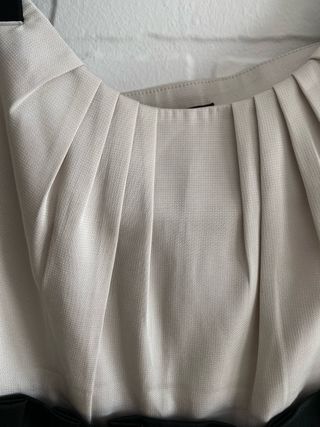 Vestido bicolor beige y negro