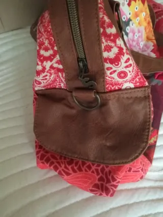 Bolso Desigual Marrón y Rojo