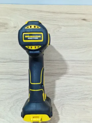 Taladro Atornillador Dewalt DCD796