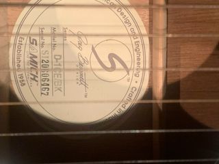 Guitarra Electroacústica G.Bennett + Amplificador