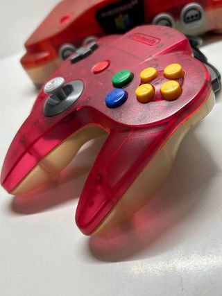 Nintendo 64 Rosso Chiaro (NTSC J) Giappone