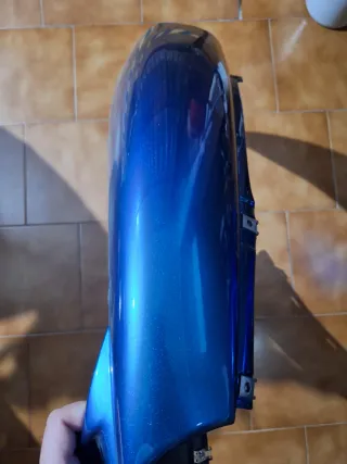 Carenado Lateral Aprilia SR50 Camaleón Azul/Morado