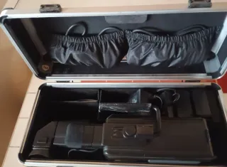 Videocámara Philips Explorer Pro 1 S-VHS