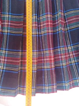 Falda tableada cuadros escoceses