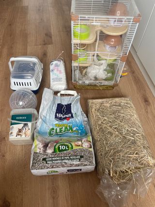 2 Jaulas,bola,arena, lecho igenico, paja y algodon