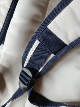 Mochila Reebok Classic Beige y Azul