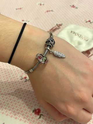 Pulsera Pandora Original + 3 Charms originales