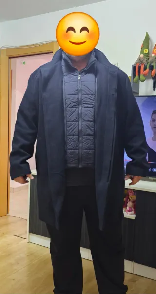 Abrigo hombre ,largo, con chaleco incorporado.