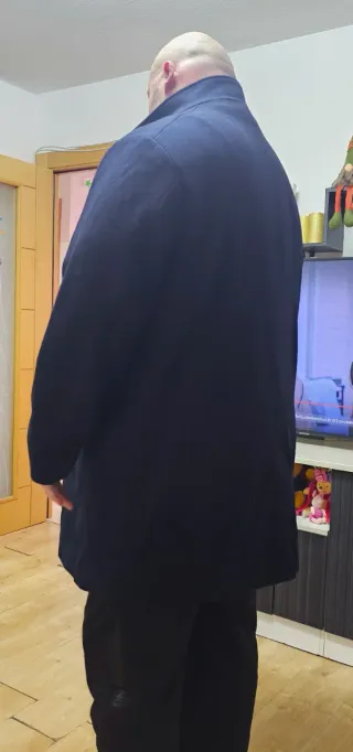 Abrigo hombre ,largo, con chaleco incorporado.