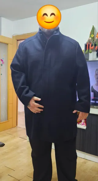 Abrigo hombre ,largo, con chaleco incorporado.