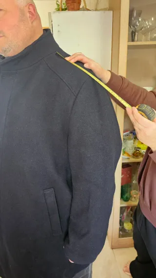 Abrigo hombre ,largo, con chaleco incorporado.