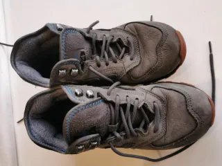 Botas de invierno grises