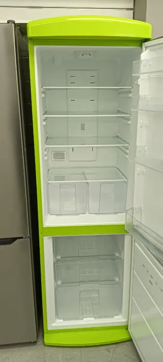 Nevera Combi Verde SVAN NO FROST ENERGÍA A+